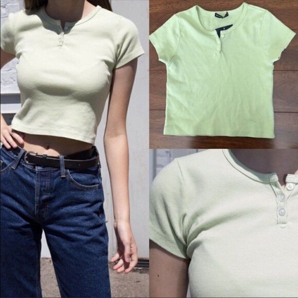Brandy Melville pastel green ashlyn short sleeve crop t shirt top - Picture 1 of 3